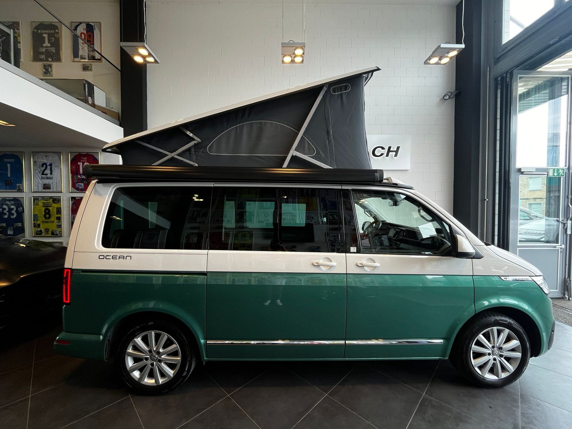 VW T6.1 California 2.0 Bi-TDI Ocean Edition Liberty DSG-image-4
