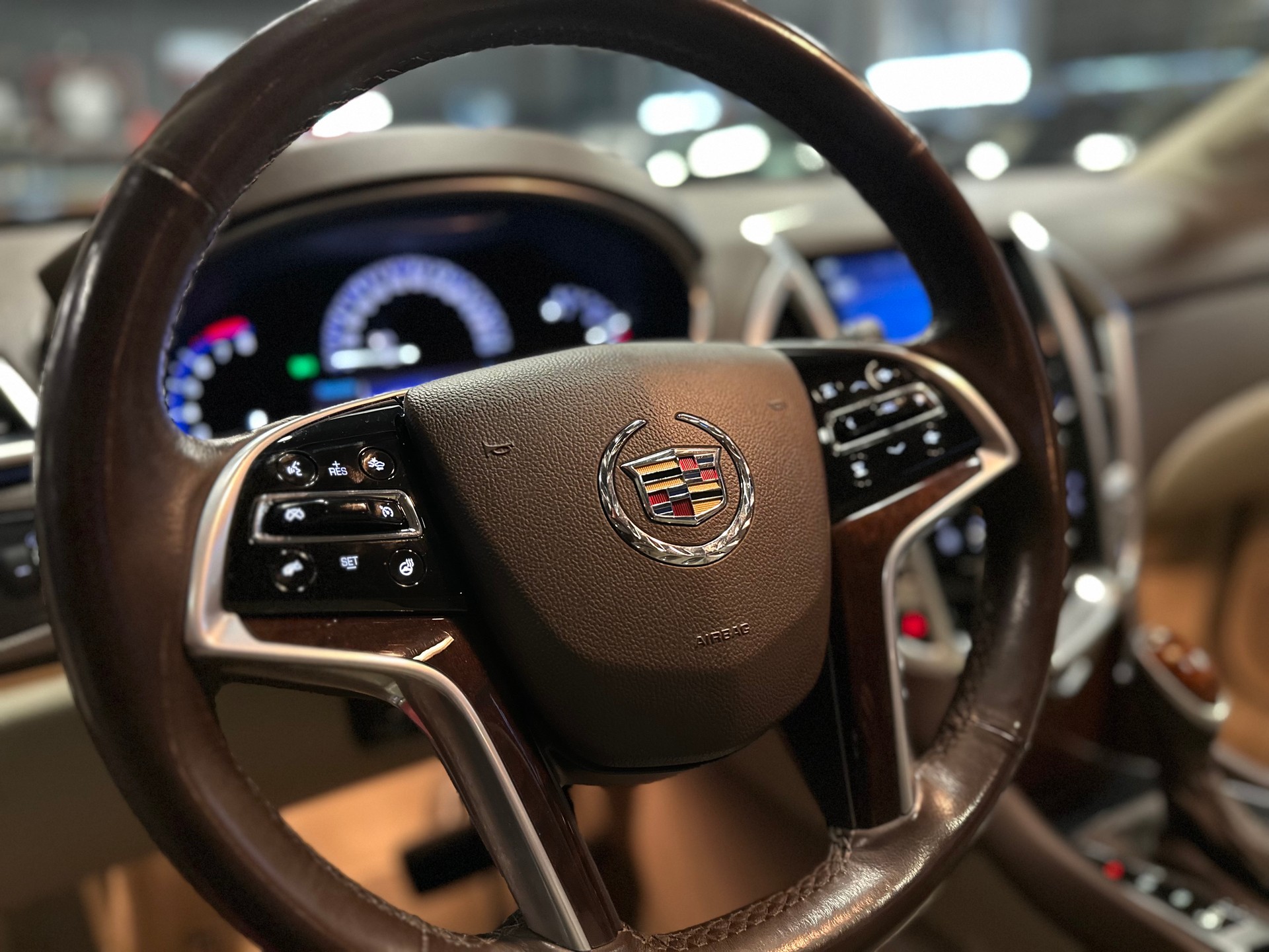 CADILLAC SRX 3.6 V6 Sport Luxury 4WD Automatic / ** Frisch ab MFK + Service **-image-12