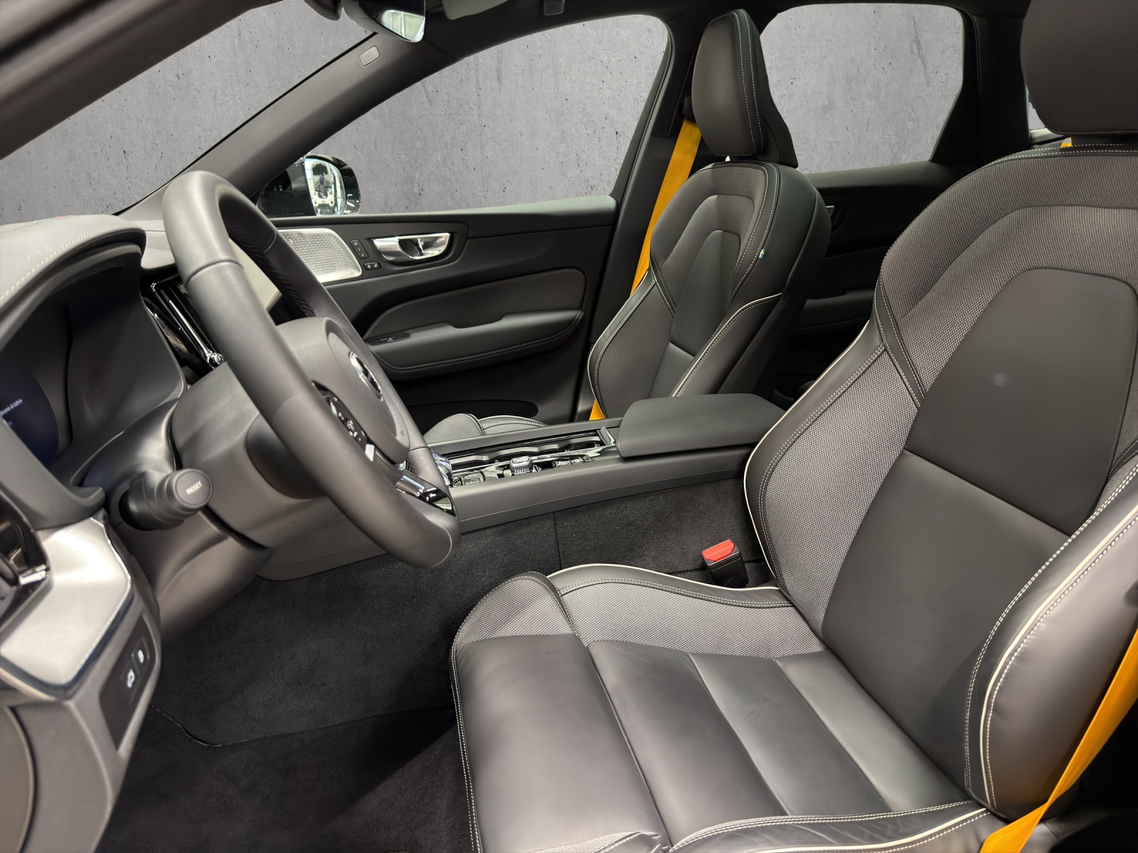 VOLVO XC60 T8 eAWD PluginHybrid Polestar Geartronic-image-9