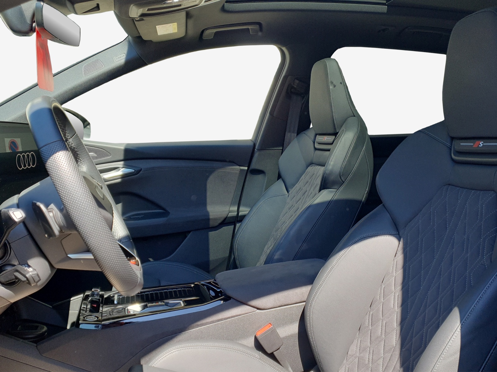AUDI Q6 e-tron quattro-image-7