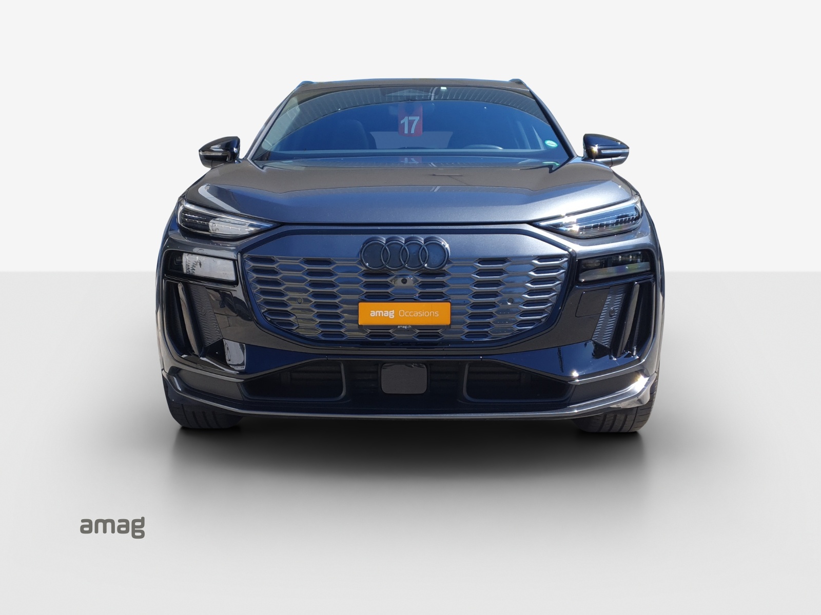 AUDI Q6 e-tron quattro-image-6