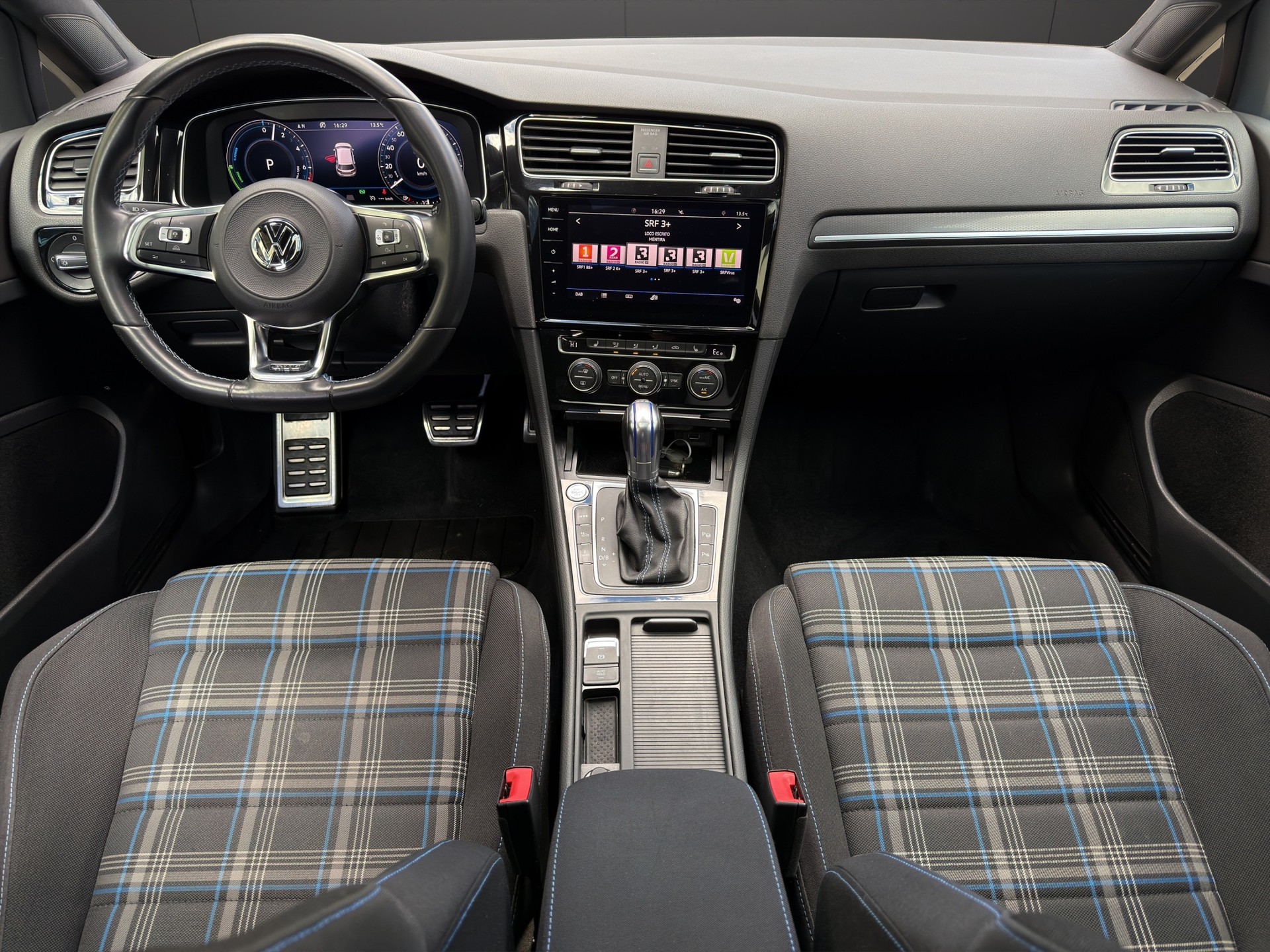 VW Golf 1.4 TSI GTE DSG-image-10