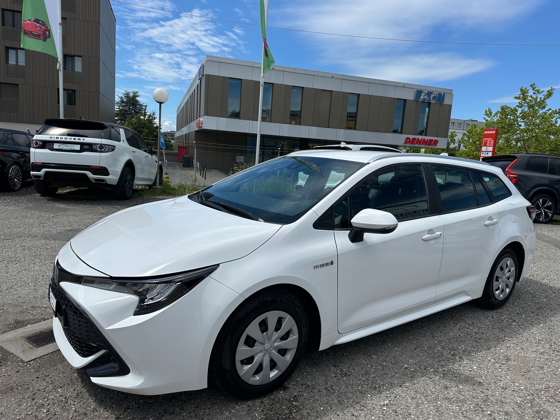 TOYOTA Corolla Touring Sports 1.8 HSD Comfort e-CVT-showroom-element-1