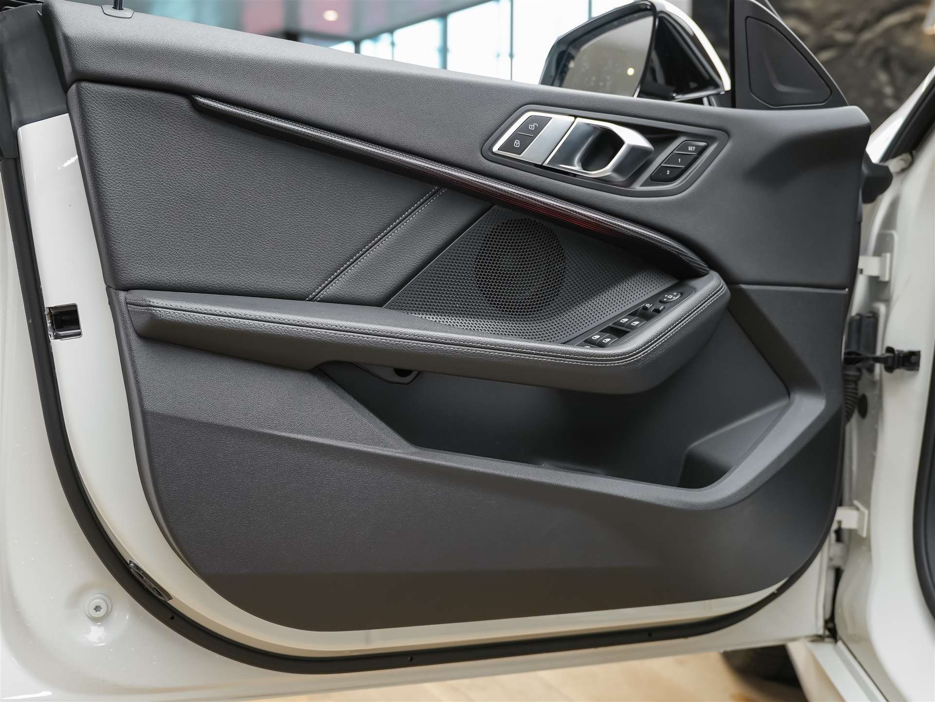 BMW 220d Gran Coupé xDrive M Sport Steptronic *CH-Auto*Leder Sitze*Sitzheizung*Rückfahrkamera*-image-23