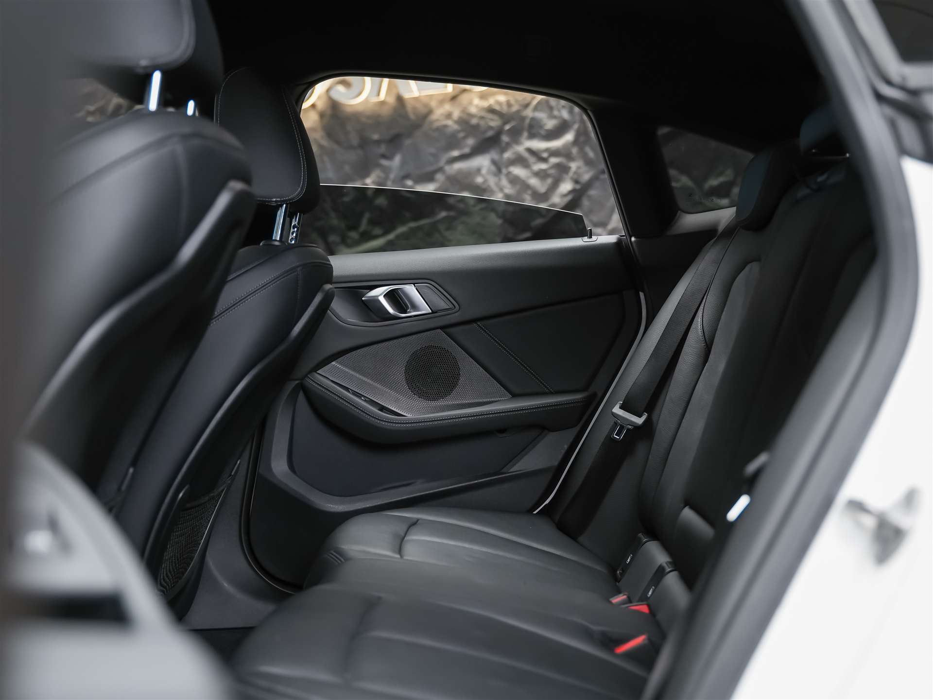 BMW 220d Gran Coupé xDrive M Sport Steptronic *CH-Auto*Leder Sitze*Sitzheizung*Rückfahrkamera*-image-11