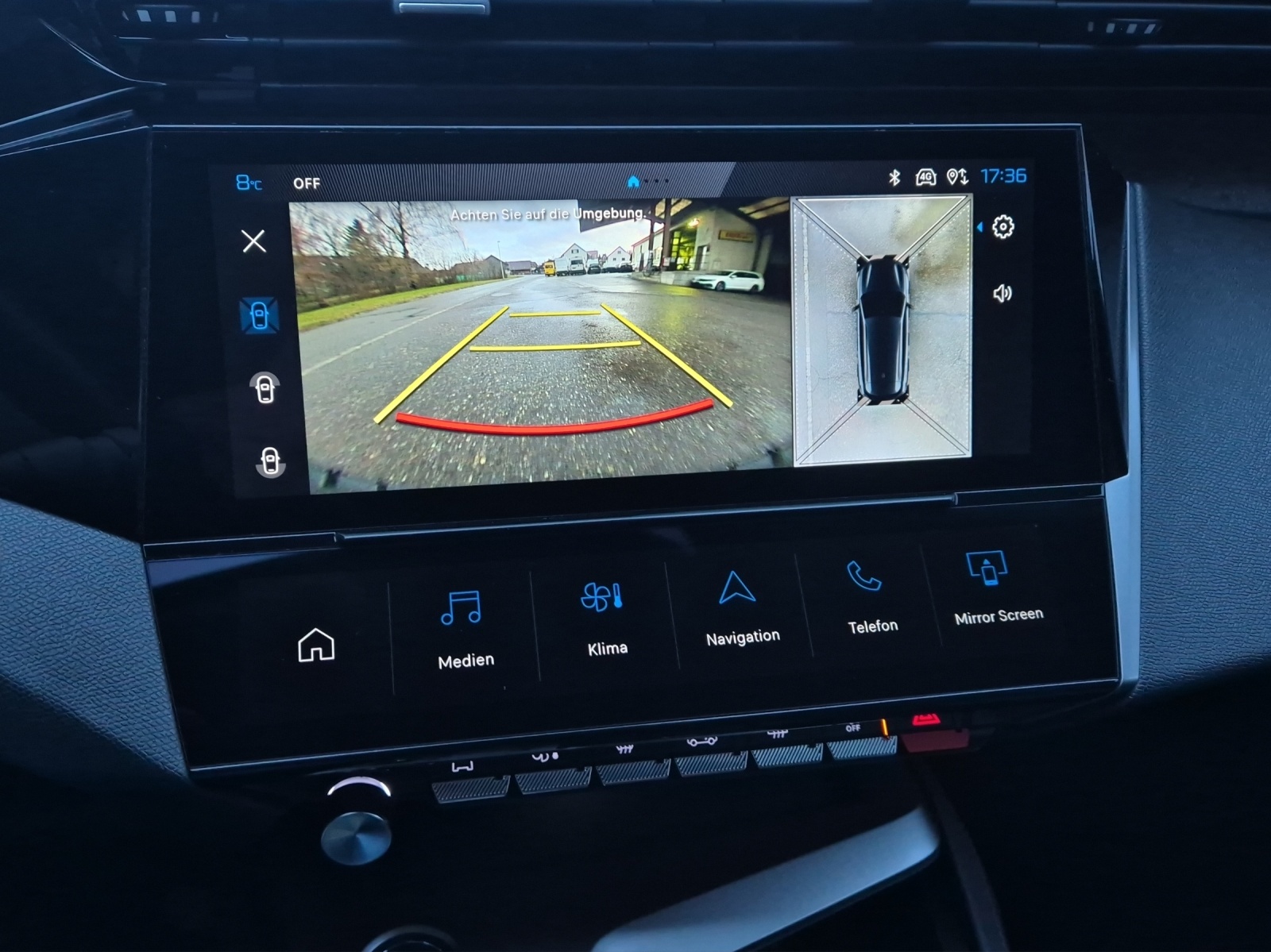 PEUGEOT 308 e SW Allure 54kWh-image-13