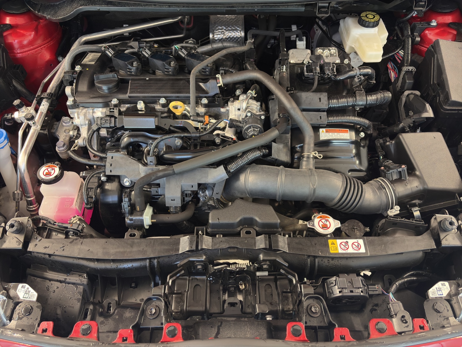 MAZDA 2 Hybrid Agile-image-18