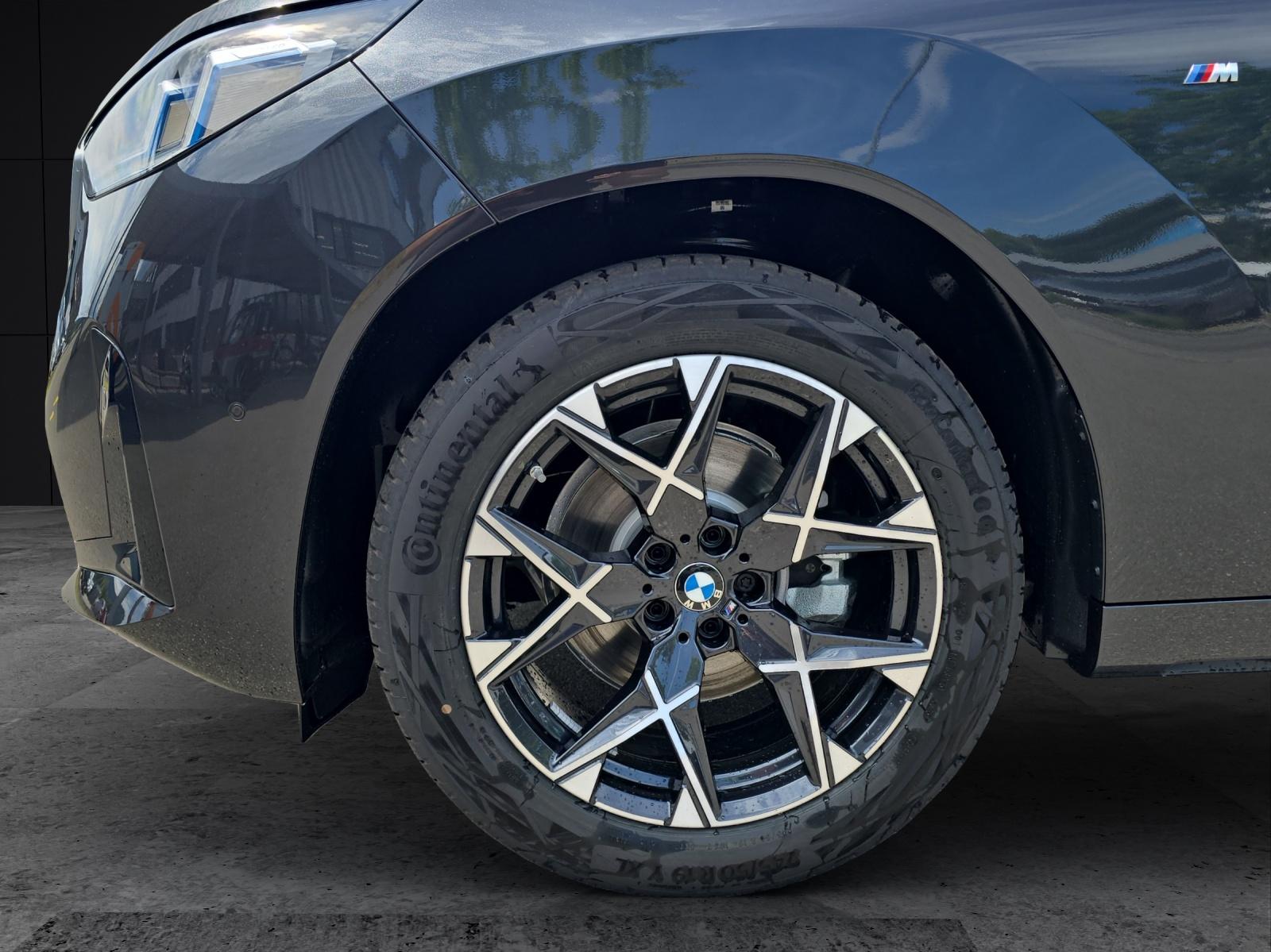 BMW X3 20d xDrive-showroom-element-3