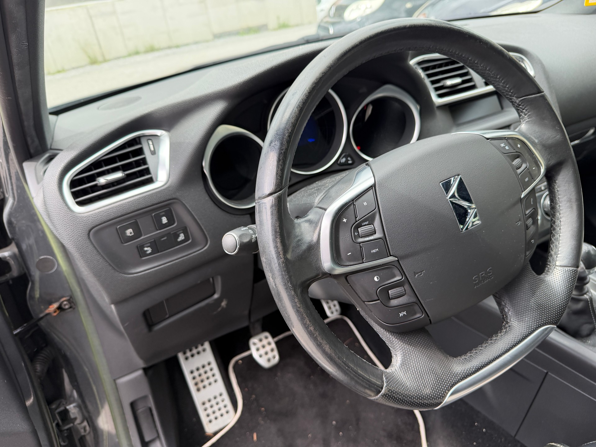DS AUTOMOBILES DS4 1.6 THP Sport Chic-image-6