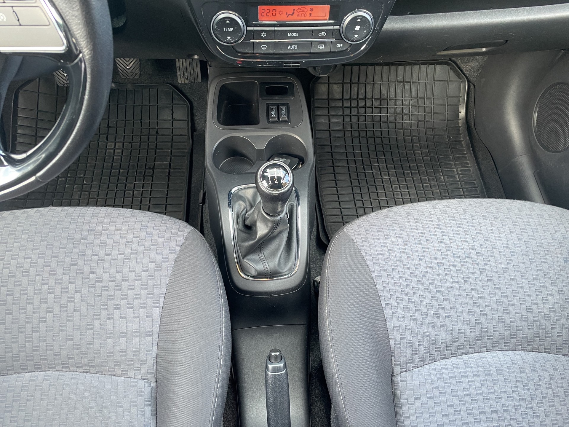 MITSUBISHI Space Star 1.2 Style-image-11