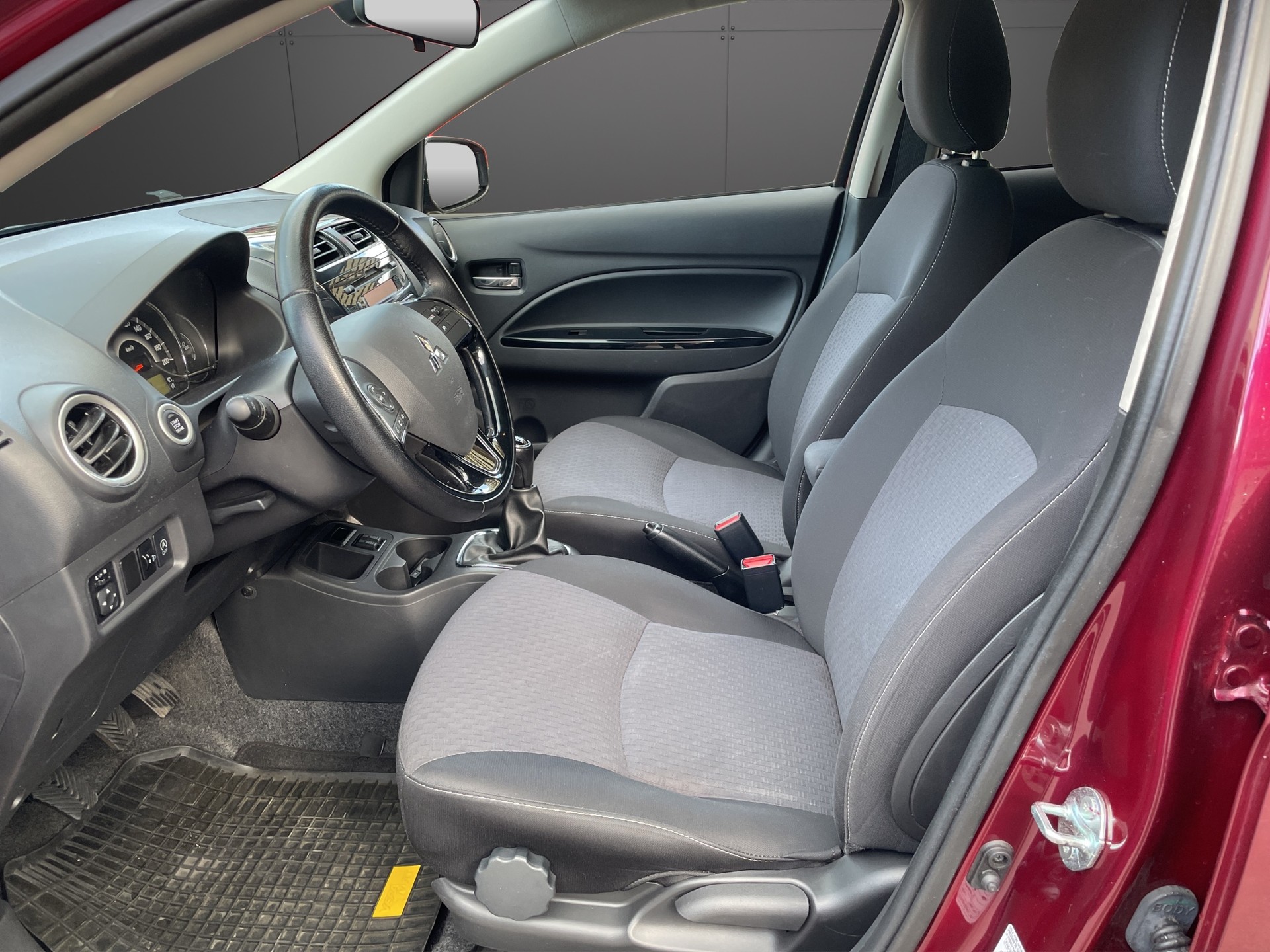 MITSUBISHI Space Star 1.2 Style-image-13