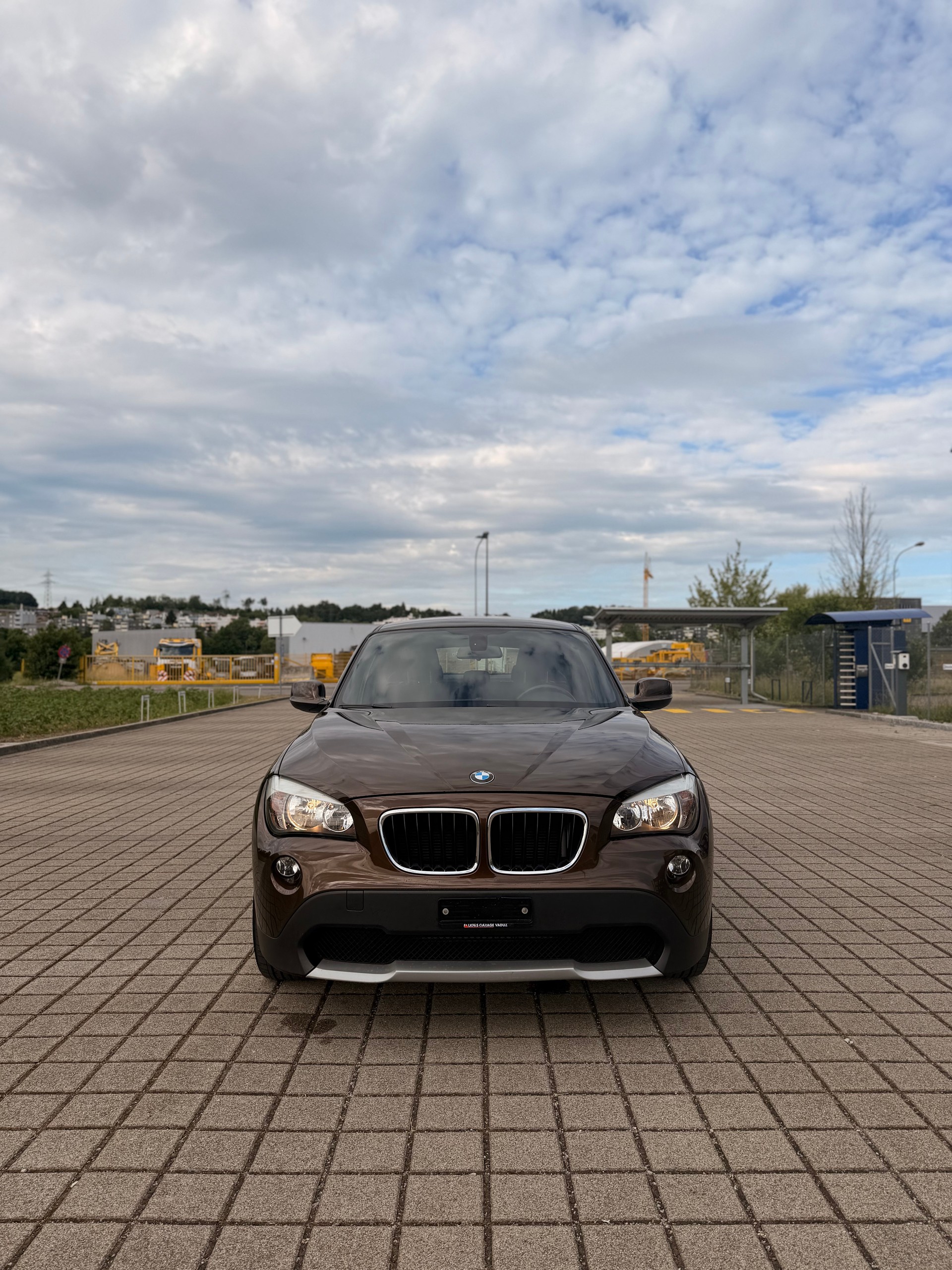 BMW X1 xDrive 20d Steptronic-showroom-element-2