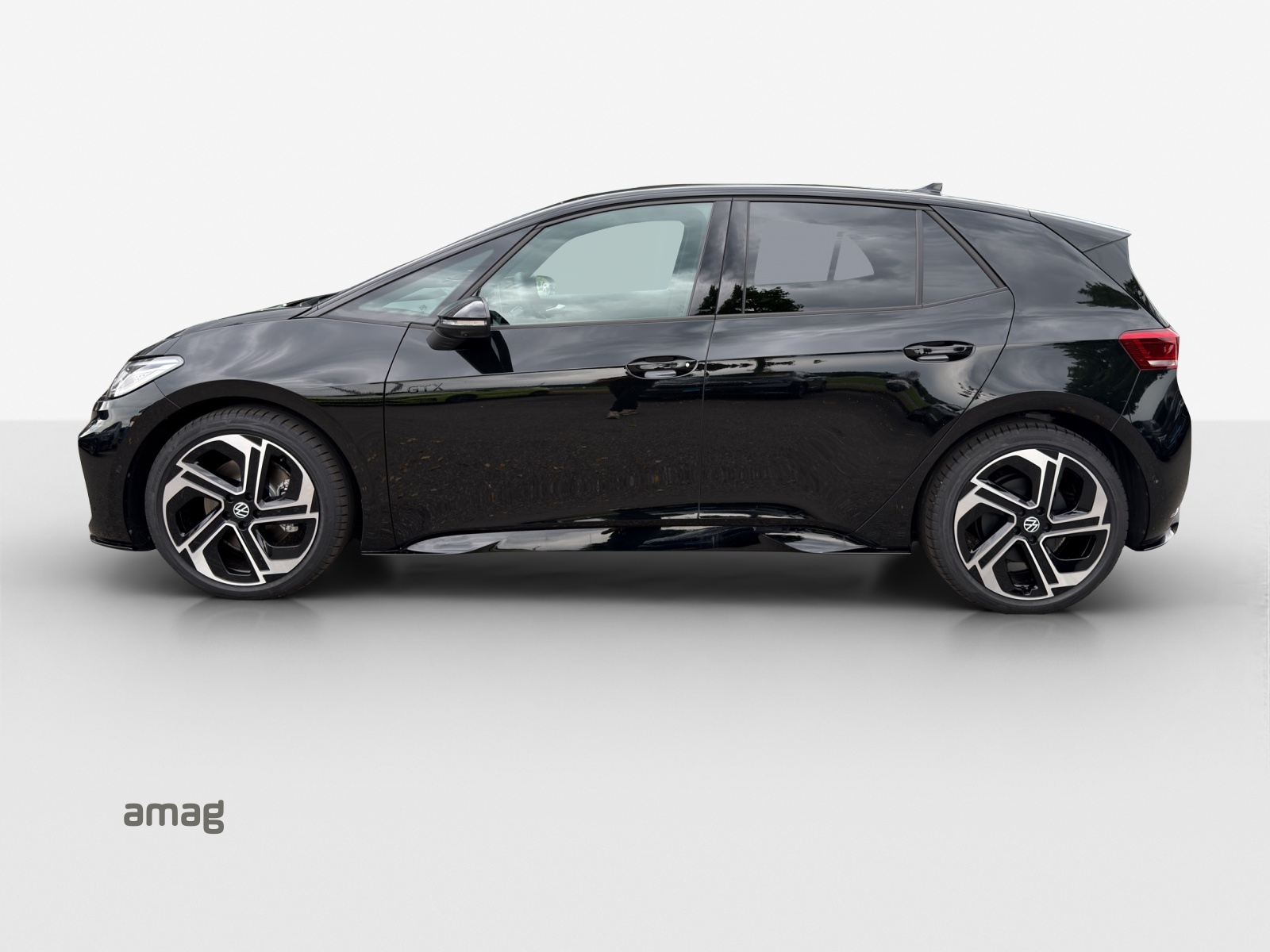 VW ID.3 GTX 79 kWh GTX-showroom-element-1