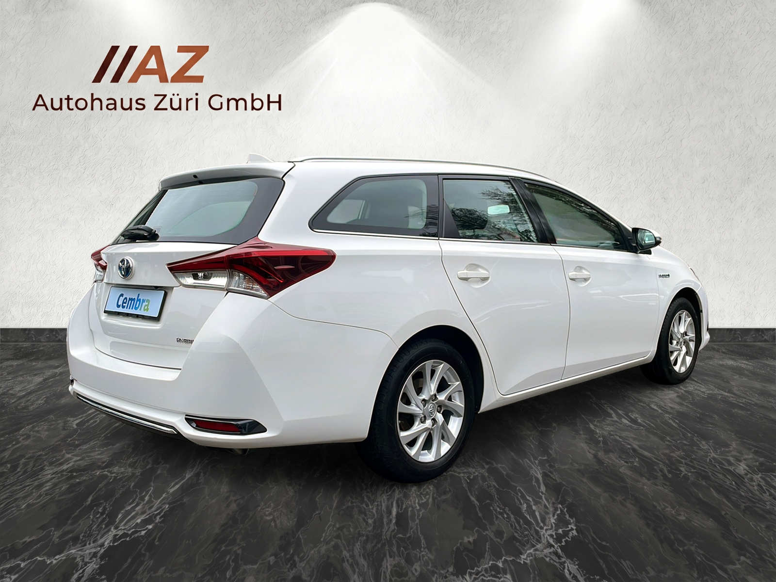 TOYOTA Auris Touring Sports 1.8 HSD Premium e-CVT-image-4