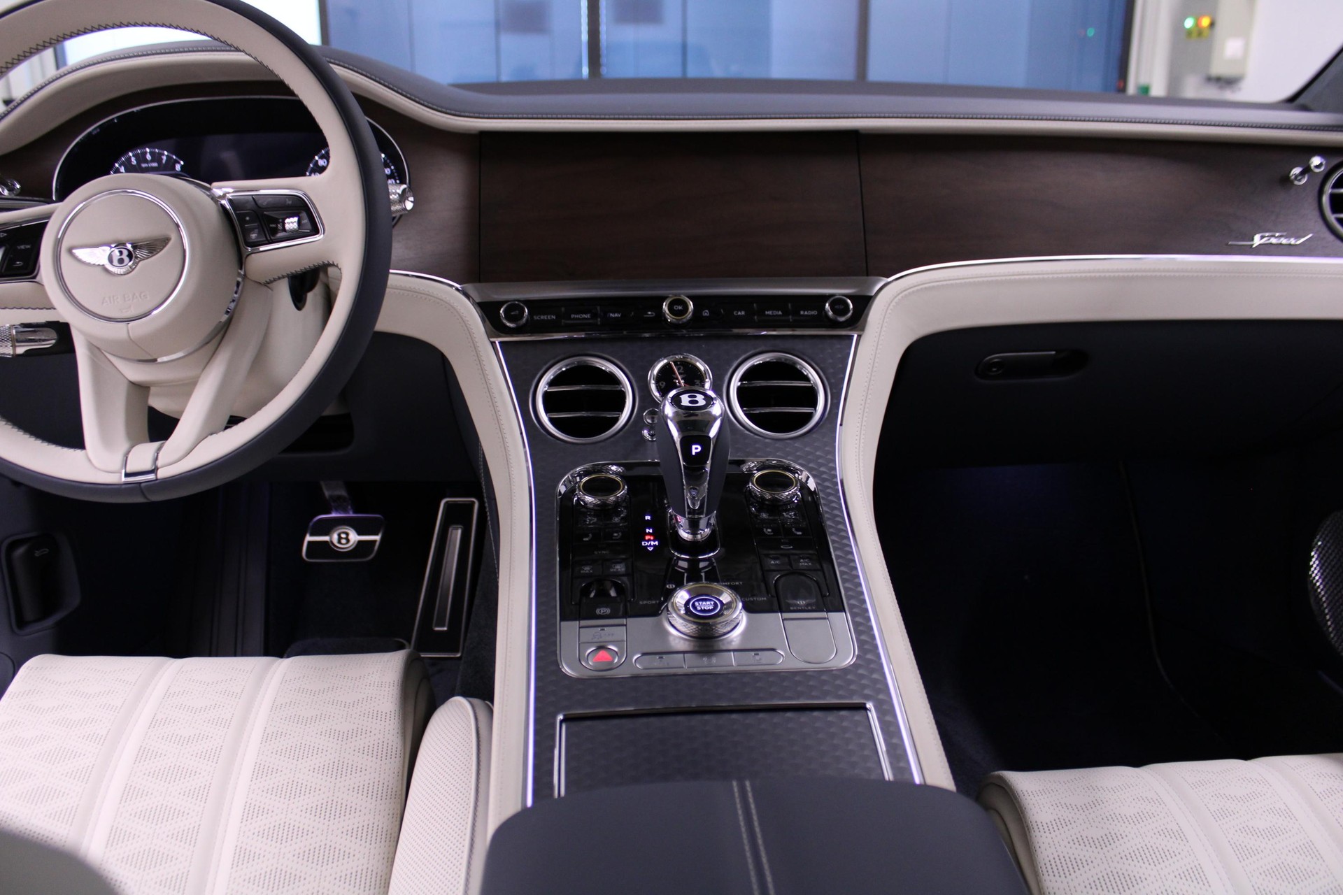 BENTLEY Continental GT 4.0 V8 Hybrid Speed-image-13