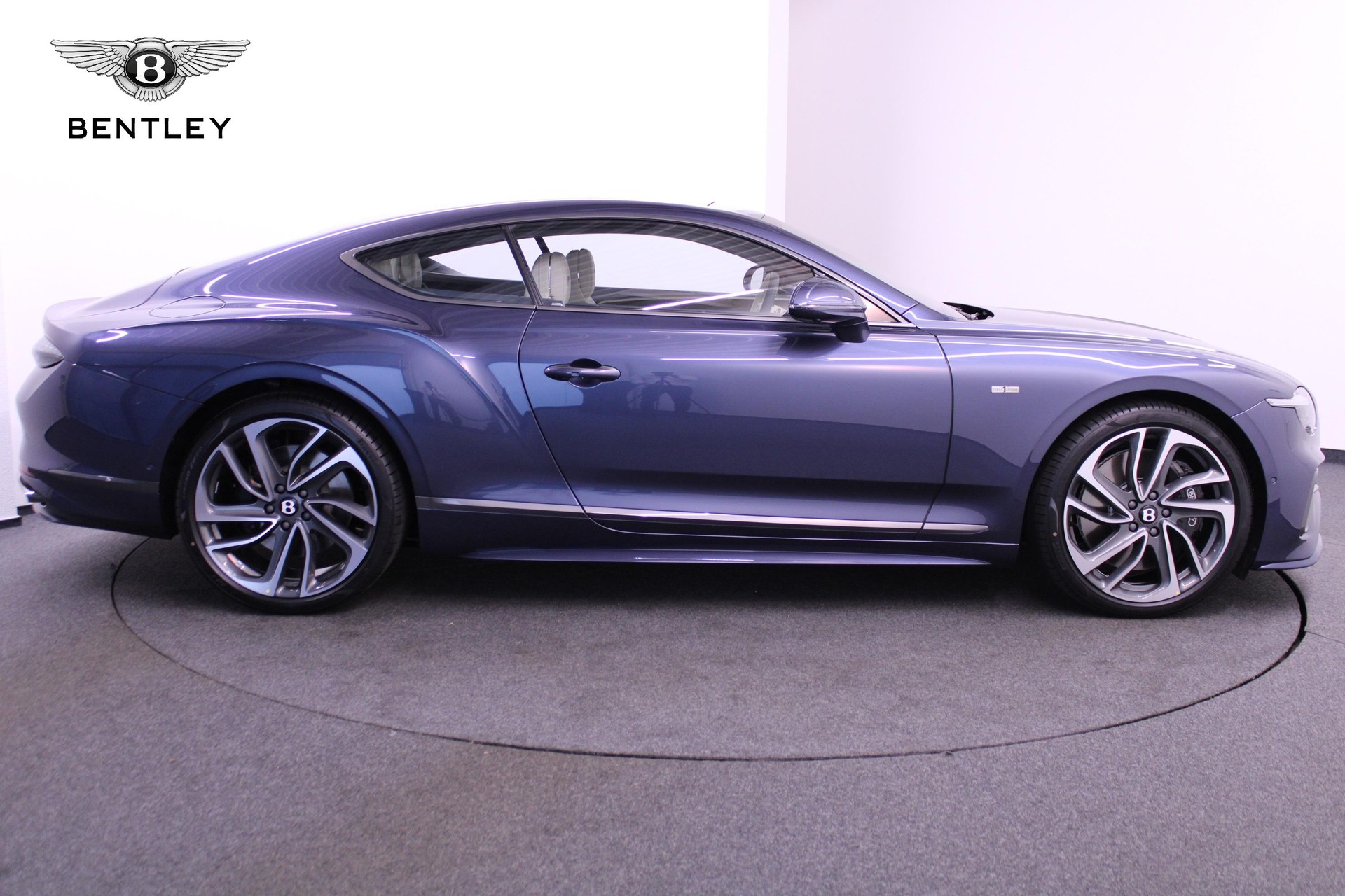 BENTLEY Continental GT 4.0 V8 Hybrid Speed-image-6