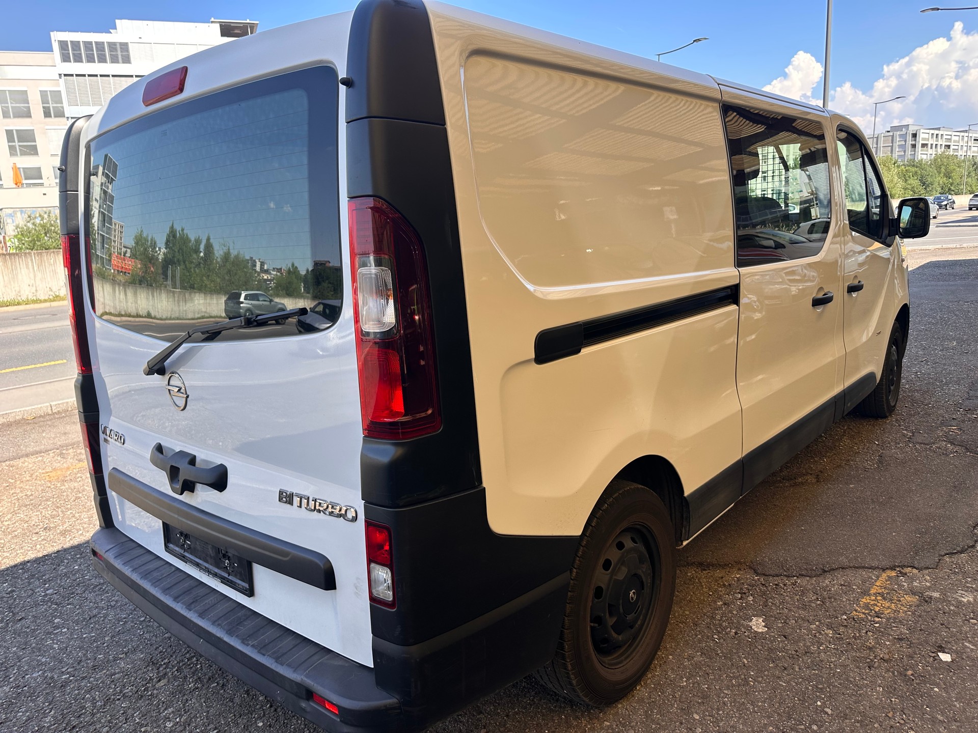 OPEL Vivaro 1.6 BiTurbo CDTI ecoFLEX 2.9t L2H1-image-6