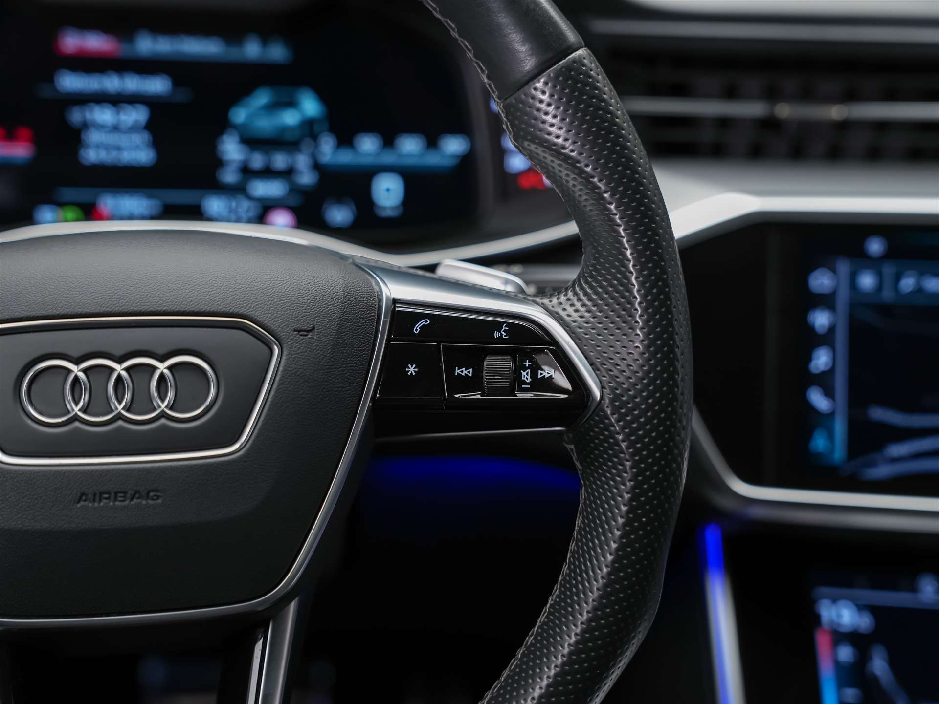 AUDI S6 Limousine 3.0 TDI quattro tiptronic *Head Up*Abstandsregler*Bang&Olufsen*-image-32