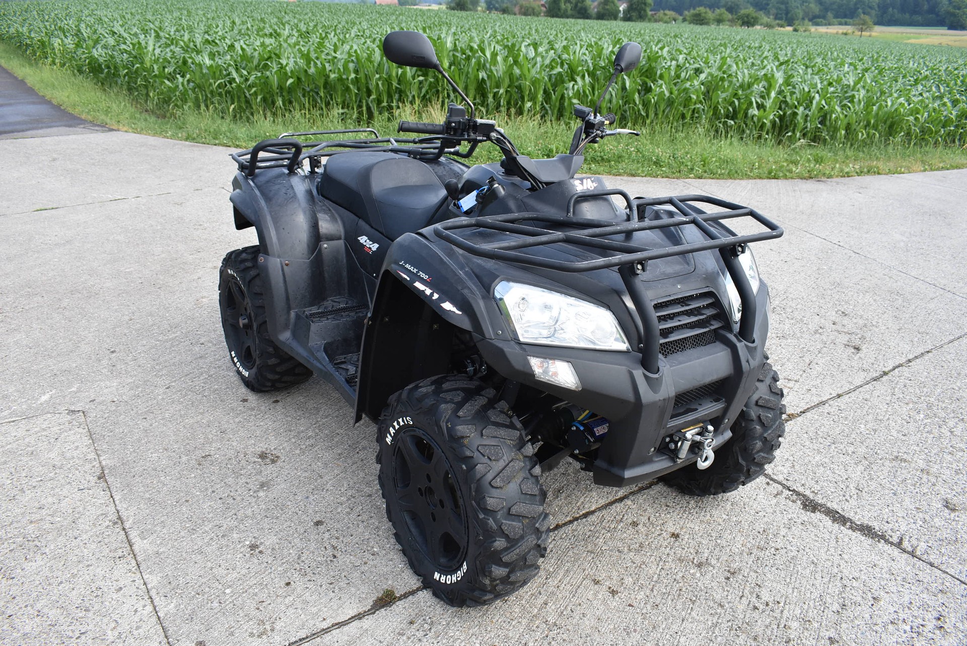 SMC (SM) J-Mal 700 4x4-image-0