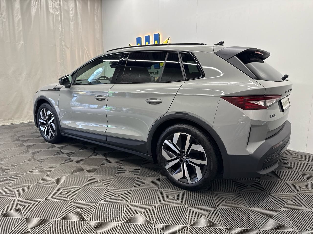 SKODA Elroq 85 Sportline-showroom-element-1