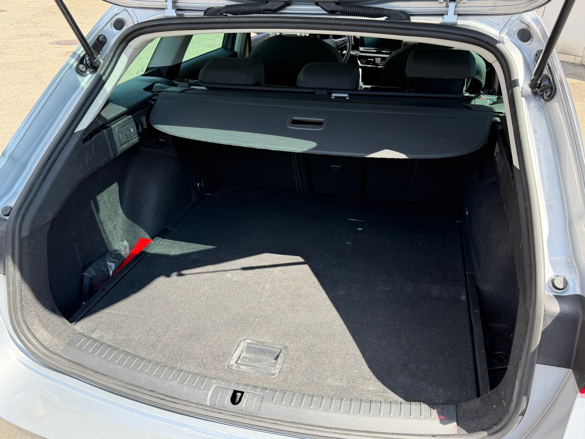 SEAT Leon ST 2.0 TDI EVO DSG Style-image-6