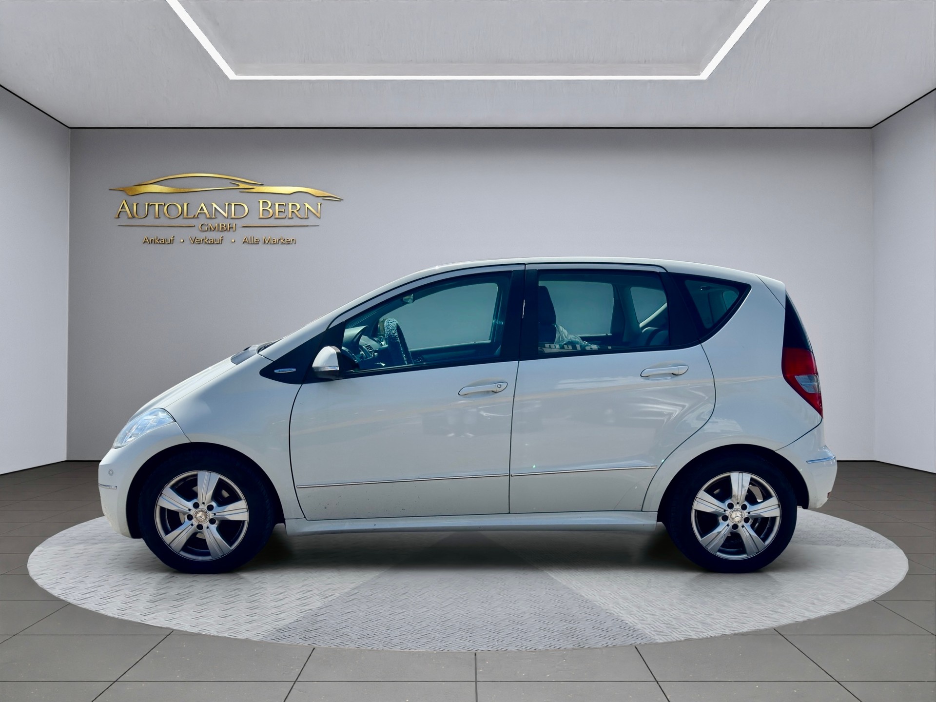 MERCEDES-BENZ A 160 (150) Avantgarde Autotronic-showroom-element-3