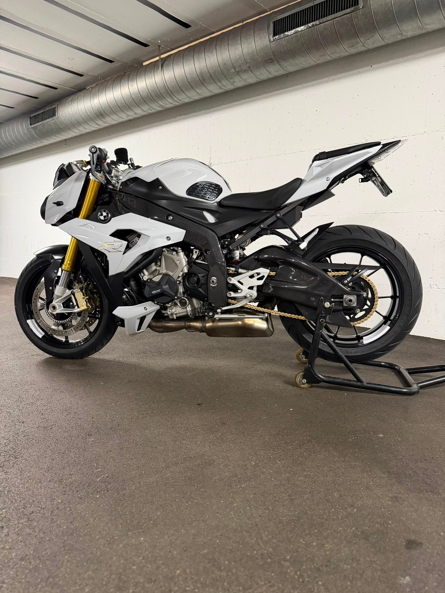 BMW S 1000 R ABS-image-1