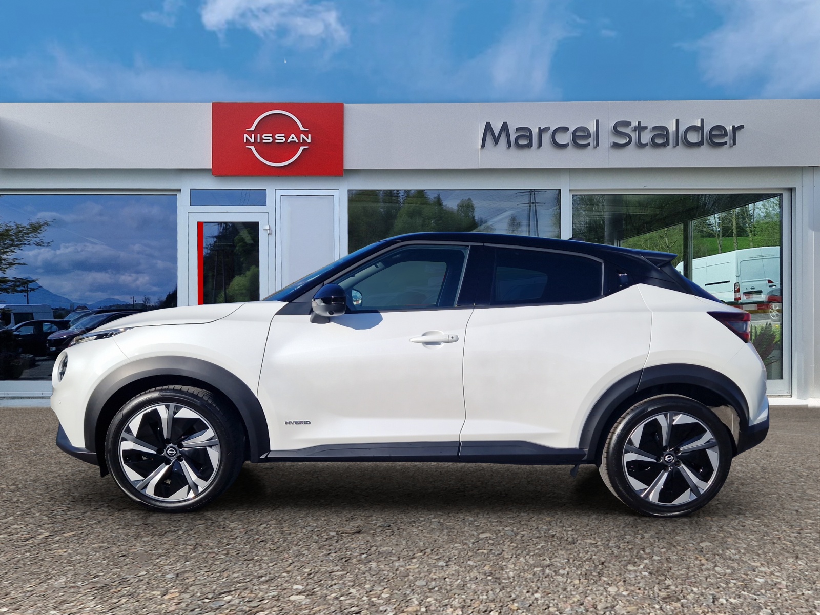 NISSAN Juke 1.6 FHEV Tekna-image-1