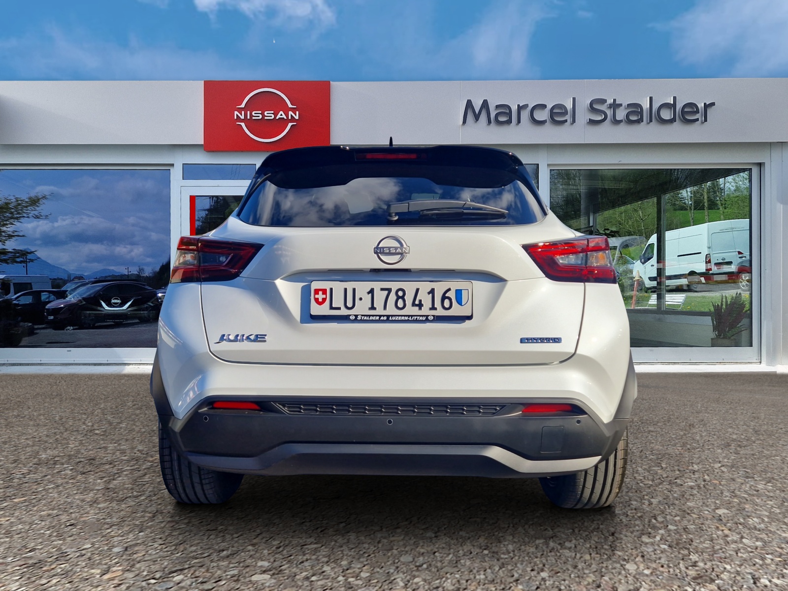 NISSAN Juke 1.6 FHEV Tekna-image-3