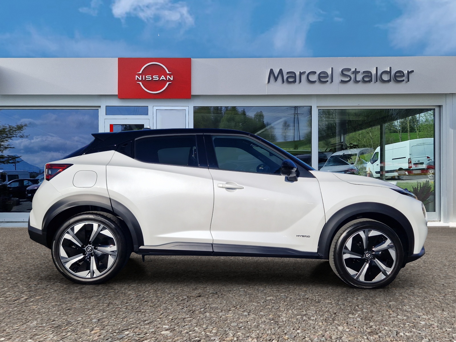 NISSAN Juke 1.6 FHEV Tekna-image-5
