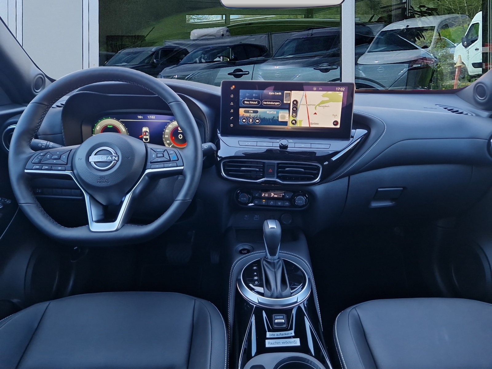 NISSAN Juke 1.6 FHEV Tekna-image-9