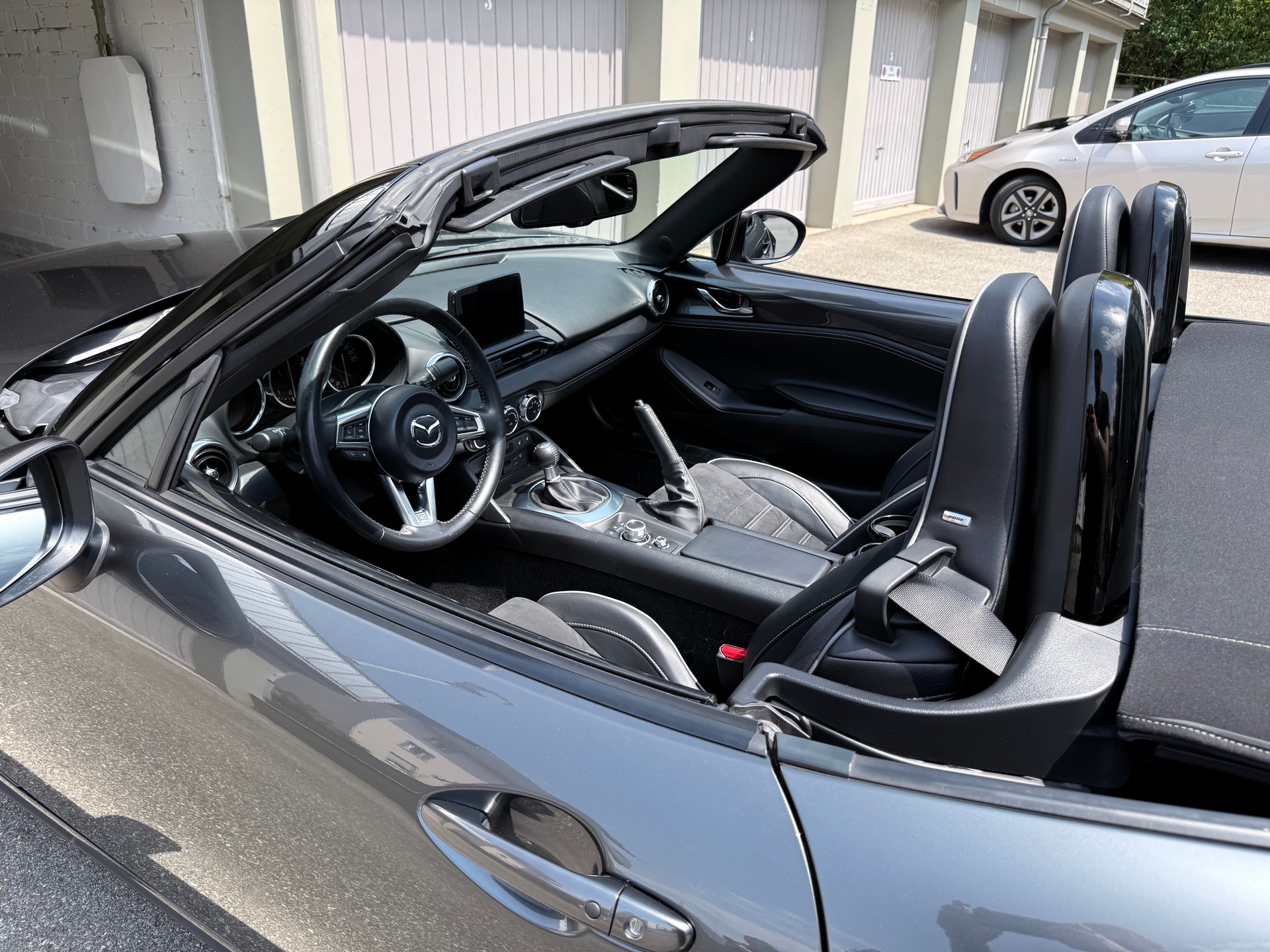 MAZDA 2.0 Revolution-image-2