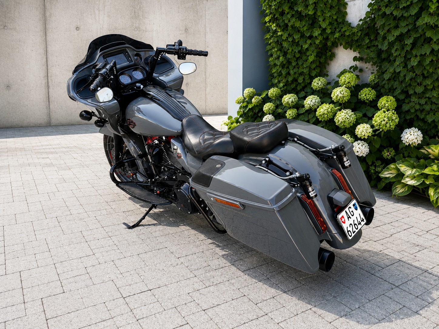 HARLEY-DAVIDSON FLTRXSE Road Glide Special 117 CVO-image-3