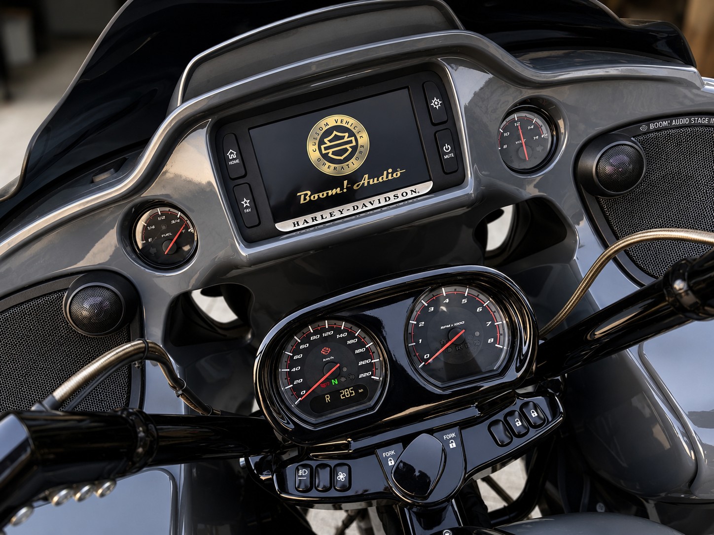 HARLEY-DAVIDSON FLTRXSE Road Glide Special 117 CVO-image-9