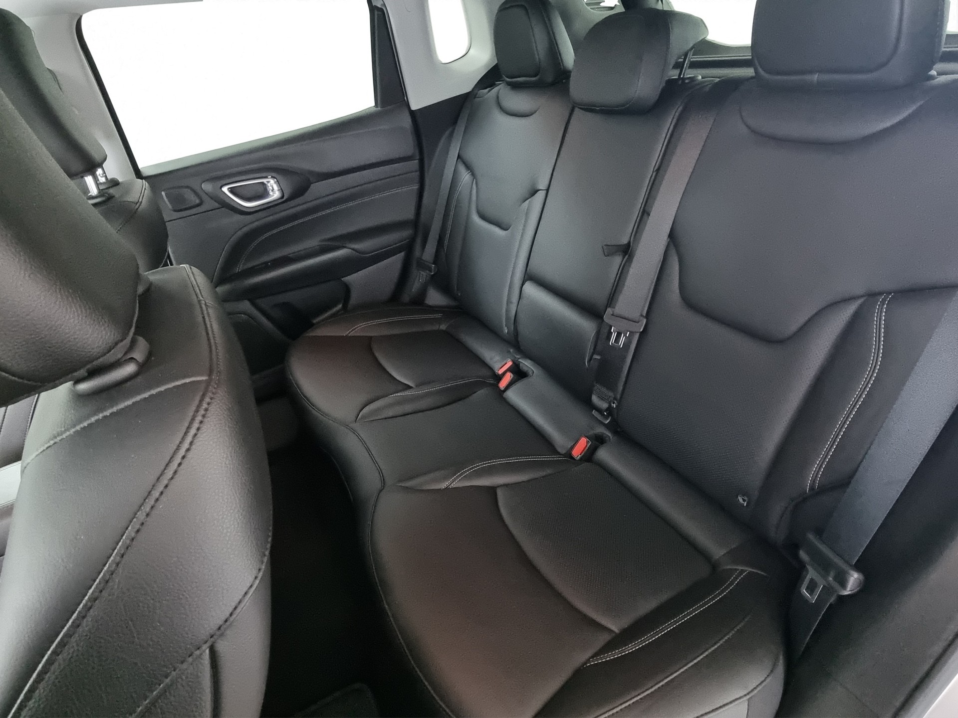 JEEP Compass 1.3 S 4xe-image-6