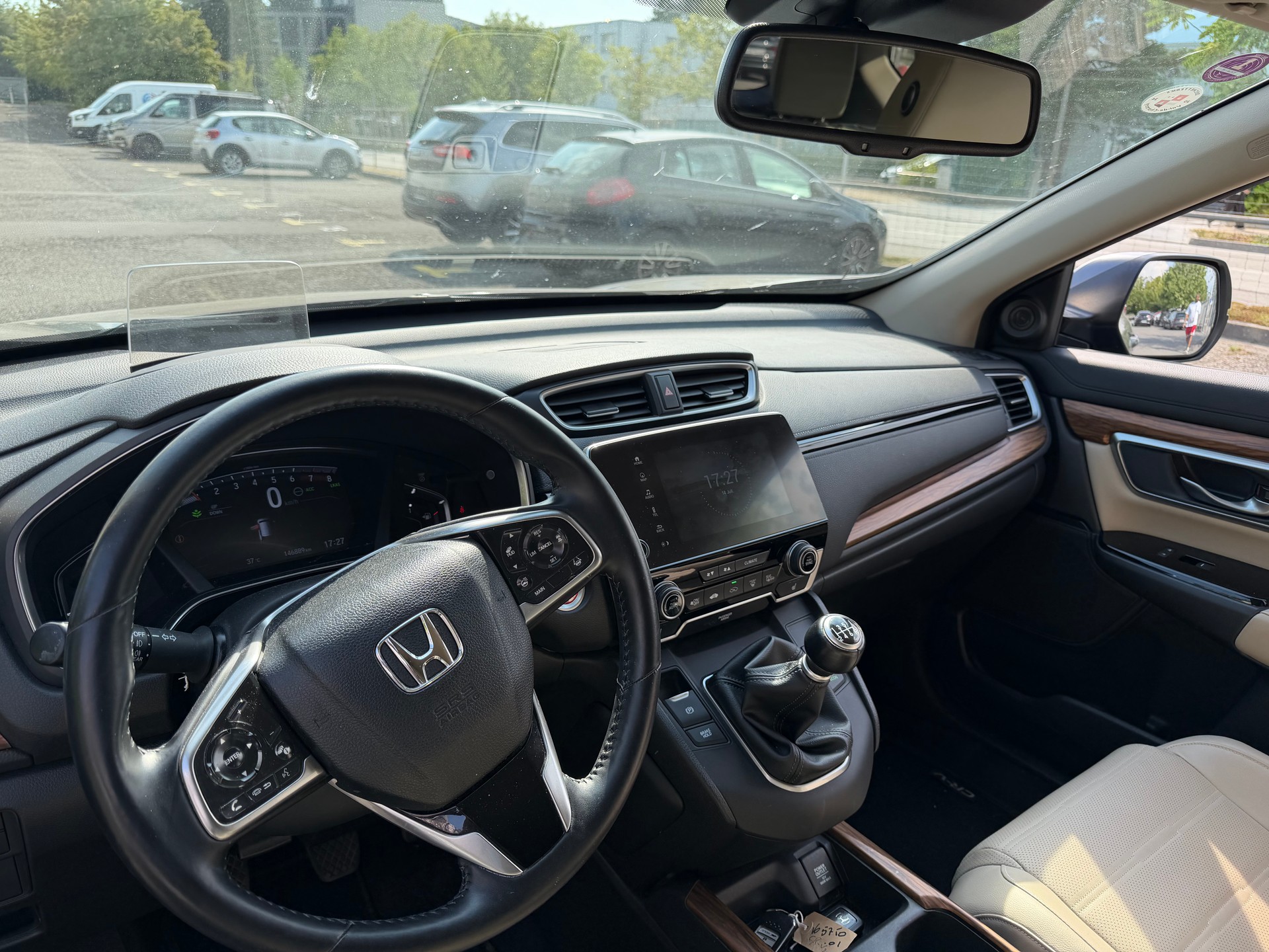 HONDA CR-V 1.5 i-VTEC Executive 4WD-image-10