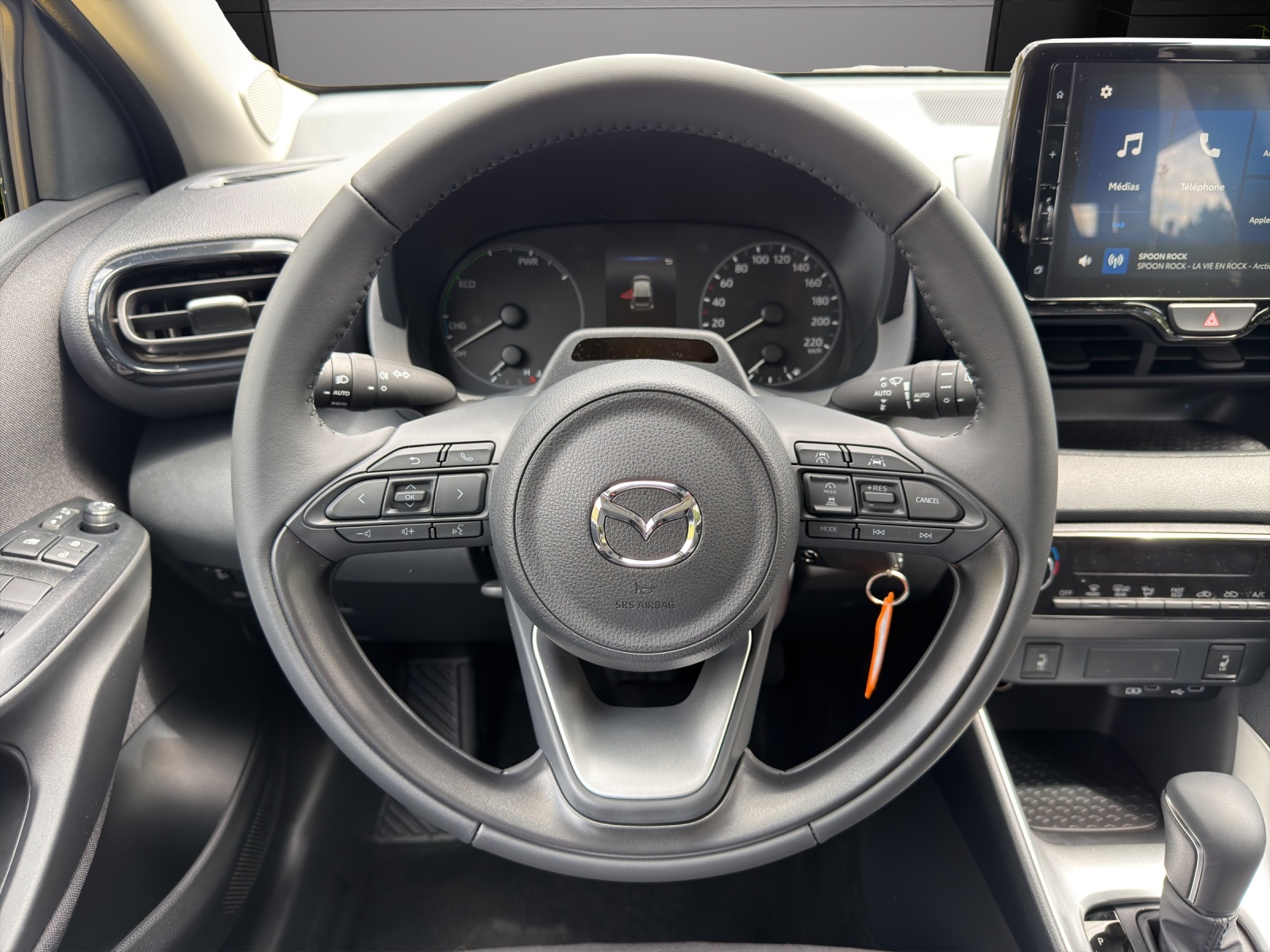 MAZDA 2 Hybrid Centre-line-image-8