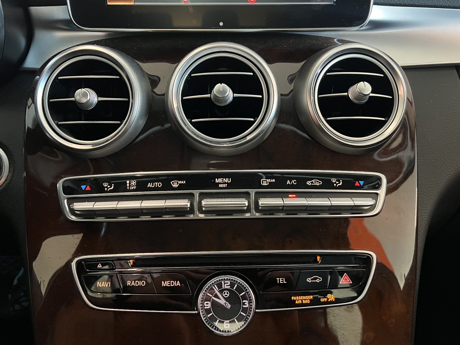MERCEDES-BENZ C 400 Exclusive 4Matic 7G-Tronic-image-12