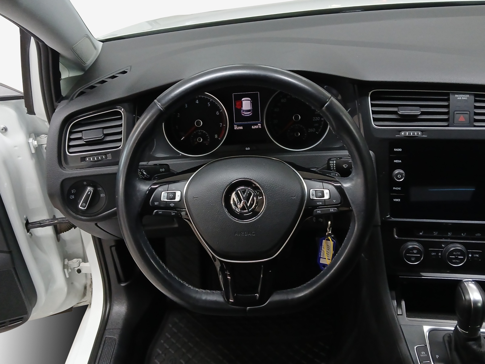 VW Golf 1.5 TSI EVO Comfortline DSG-image-9