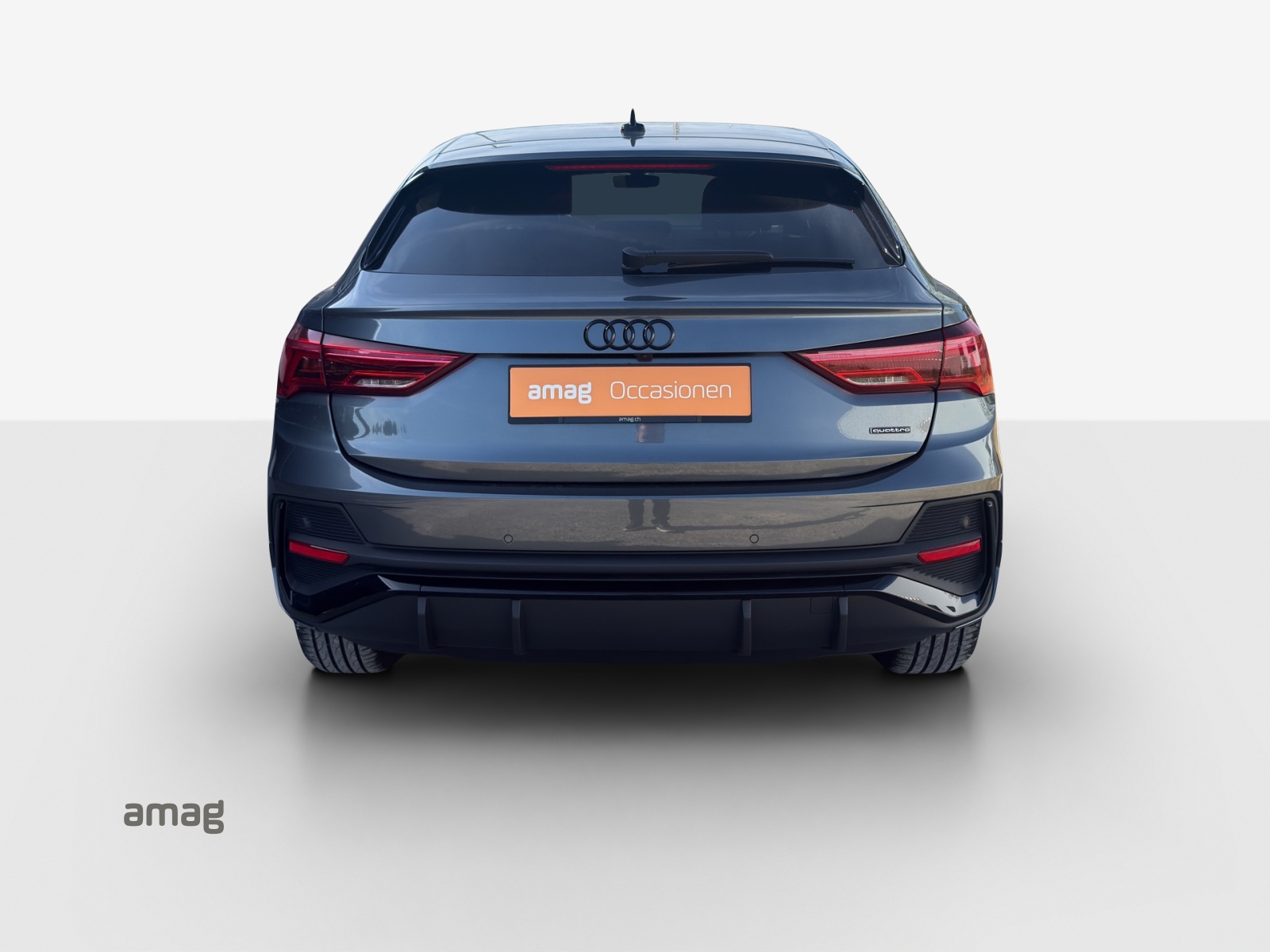AUDI Q3 Sportback 45 TFSI S line quattro S-tronic-showroom-element-3