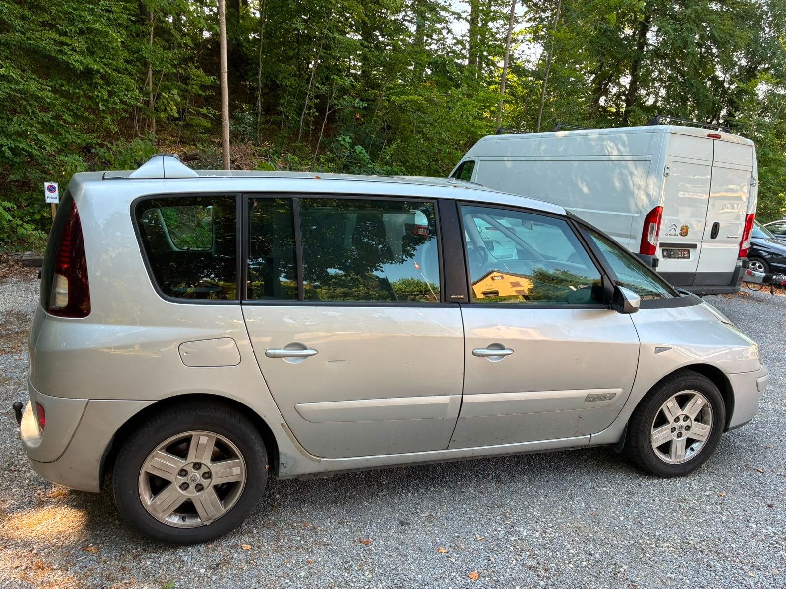 RENAULT Espace 2.0 dCi Tech'Run-showroom-element-3