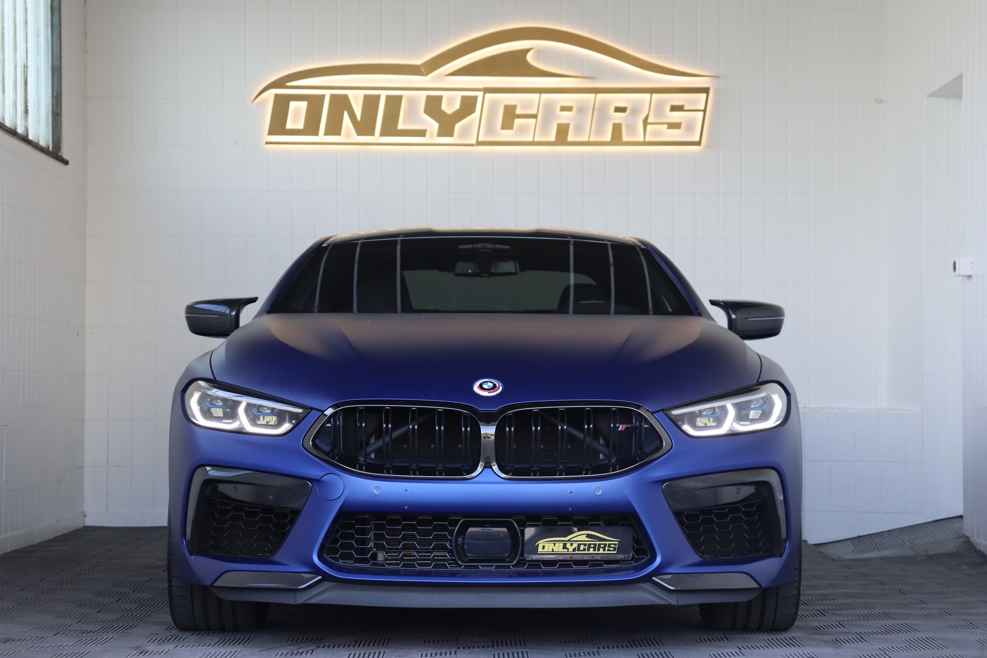 BMW M8 xDrive Steptronic M Competition * SCHALENSITZE * INDIVIDUAL * FULL CARBON * VOLL PPF FOLLIERT *-showroom-element-1