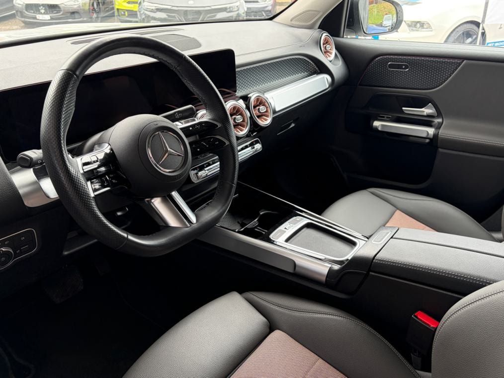 MERCEDES-BENZ EQB 250+ 70,5 kWh-showroom-element-3