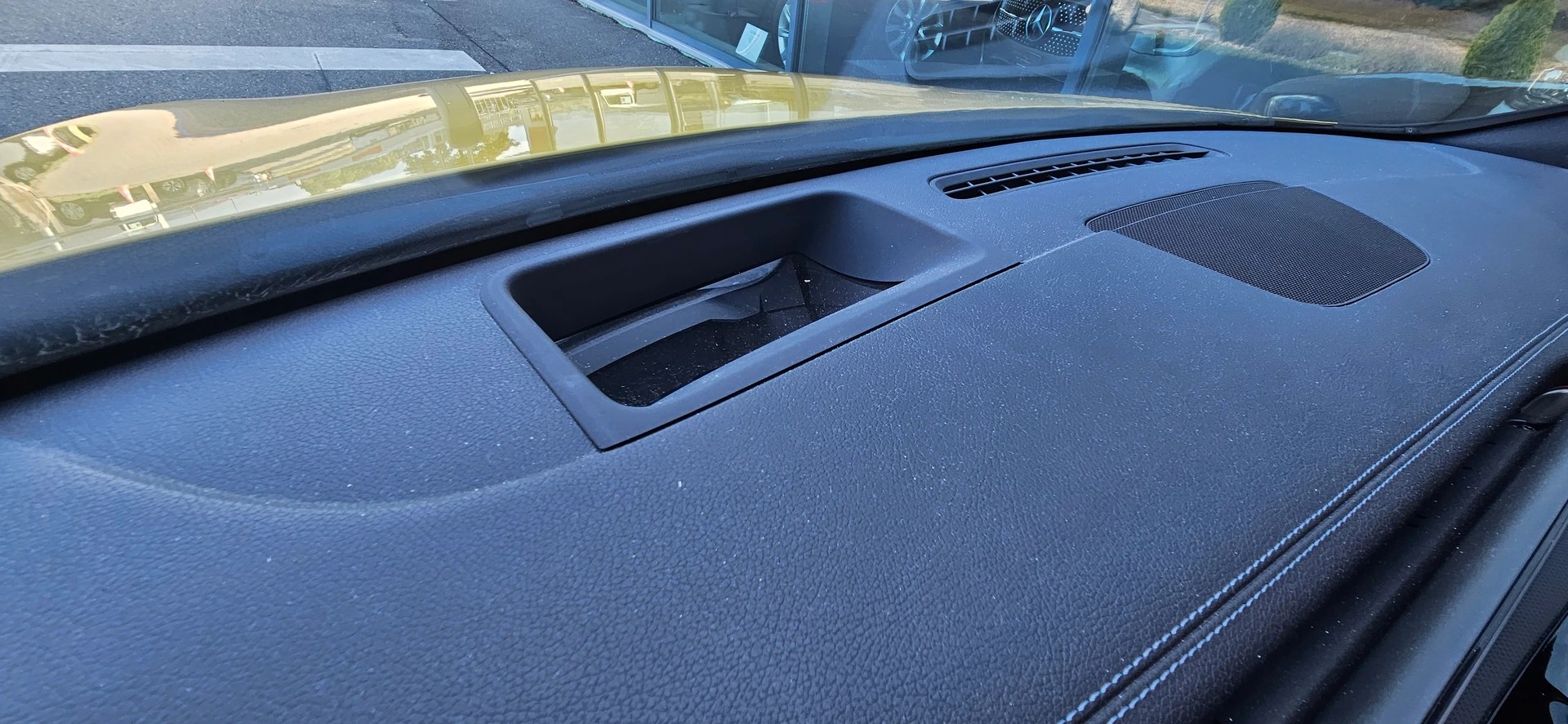 MERCEDES-BENZ A 35 AMG 4Matic Edition 1 Speedshift-image-13