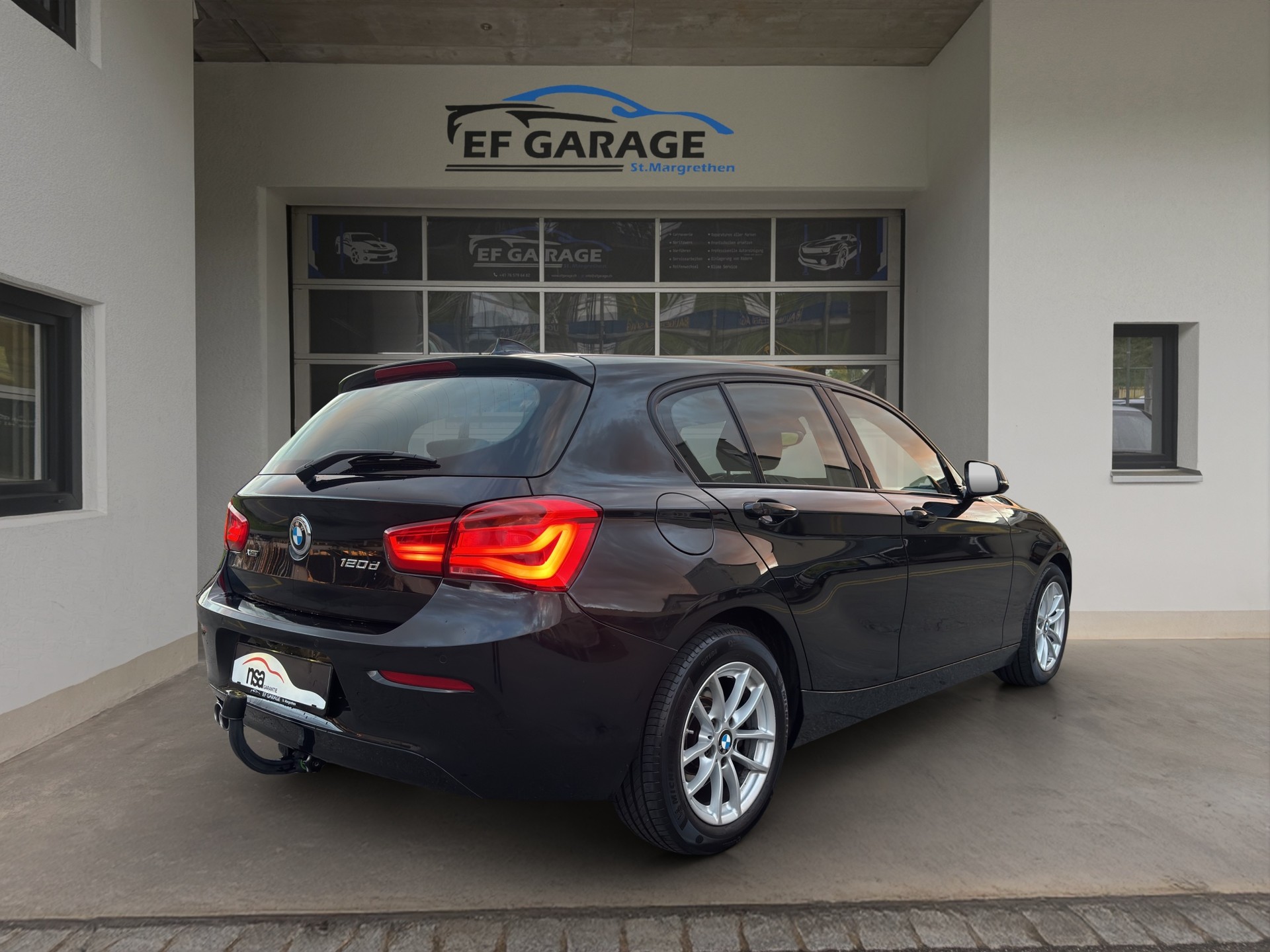 BMW 120d xDrive Steptronic-image-4