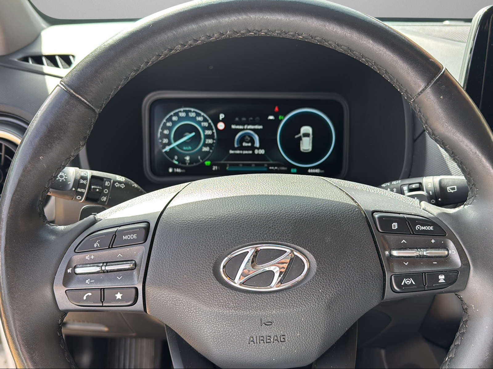 HYUNDAI Kona 1.6 GDi HEV Vertex DCT-image-13