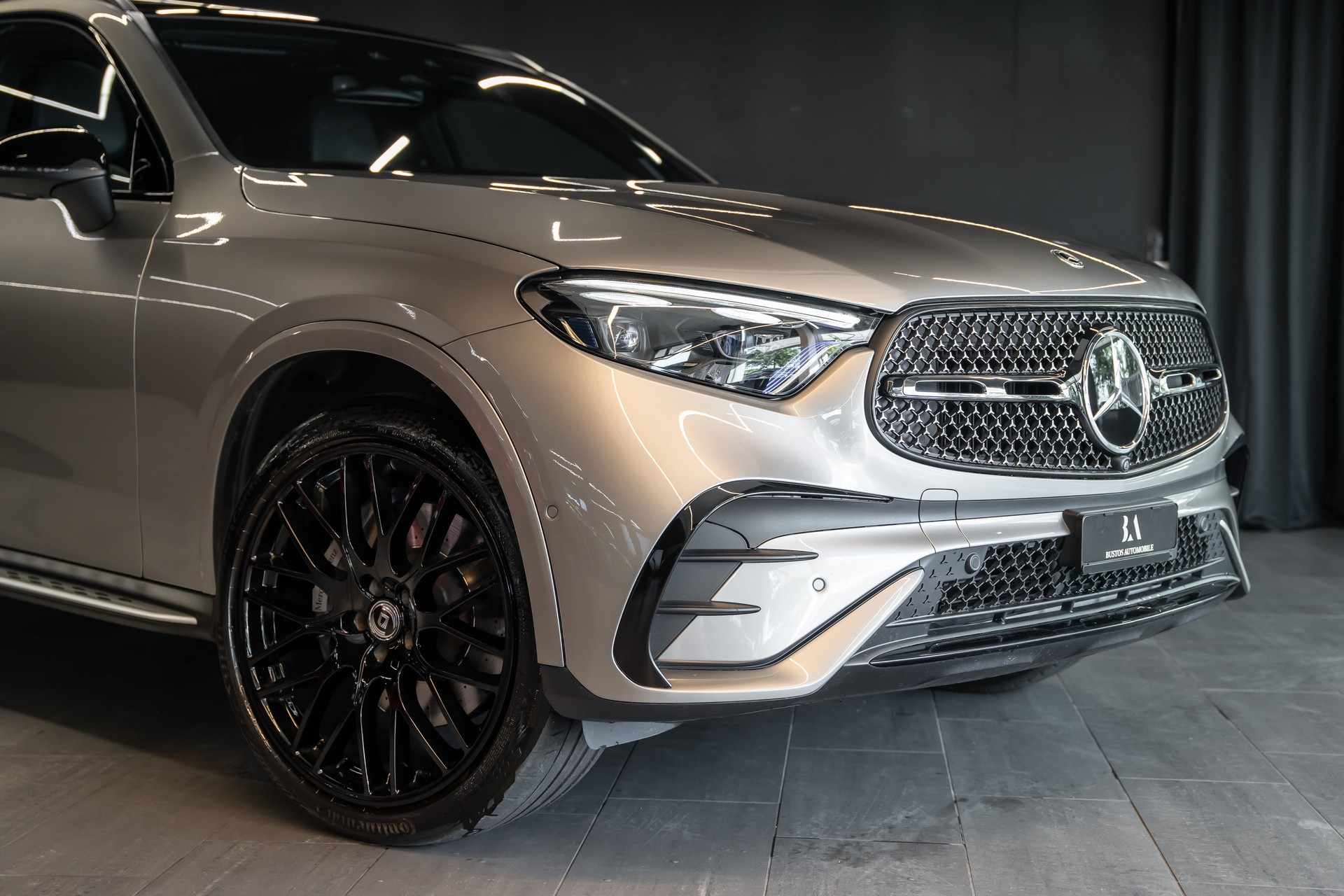 MERCEDES-BENZ GLC 220 d 4Matic 9G-Tronic / MSI Werksgarantie / Night Paket / Pano-Schiebedach / Standheizung / 8 Fach bereift-image-1