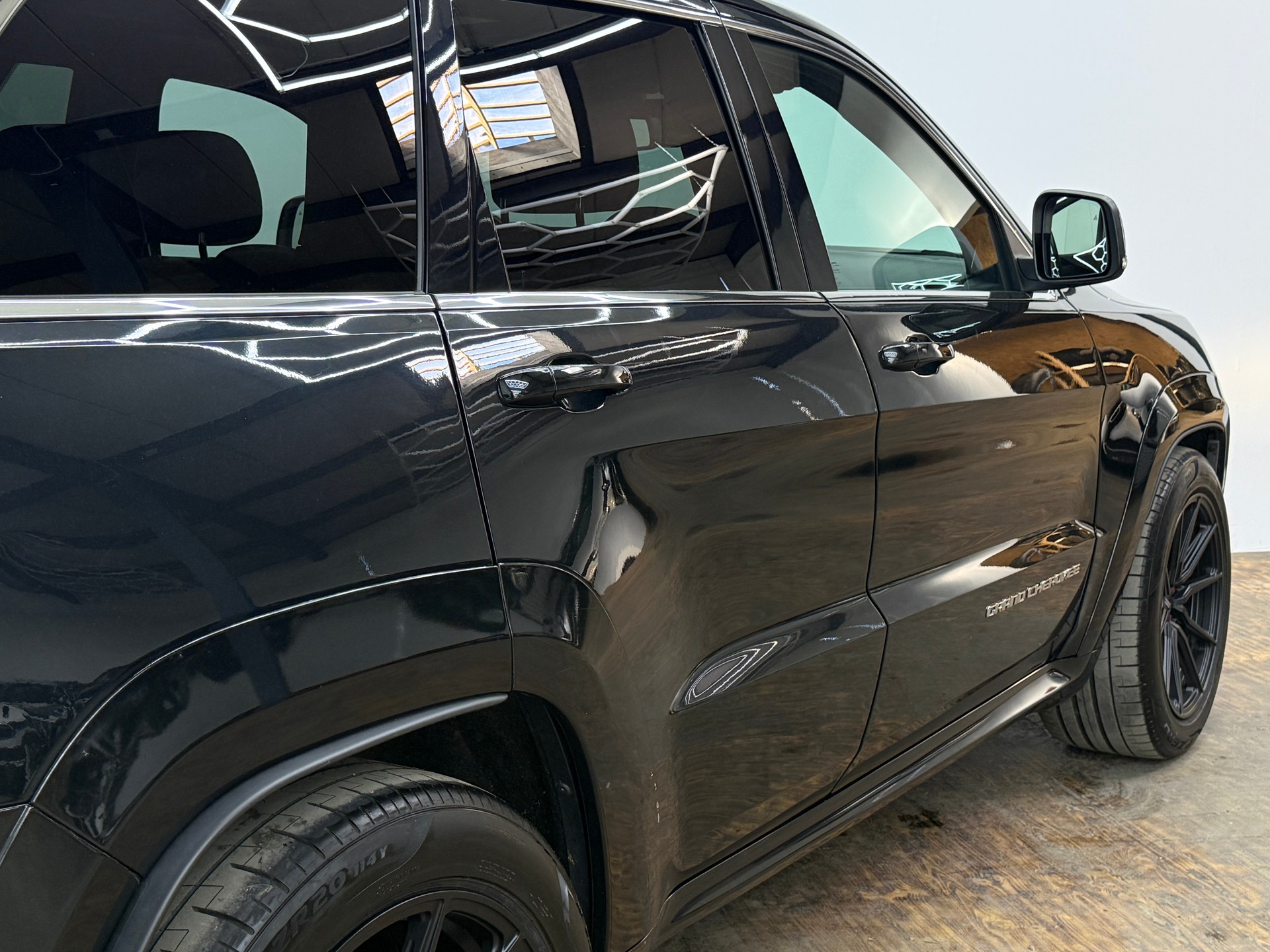 JEEP Grand Cherokee 6.4 V8 HEMI SRT8 Automatic-image-15