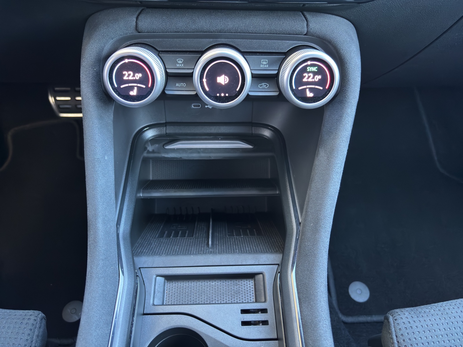 SKODA New New Kodiaq 2.0 TDI Sportline 4x4 7 Sitzer mit AHK & elektrisch einstellbare Vordersitze mit Memoryfunktion-image-17