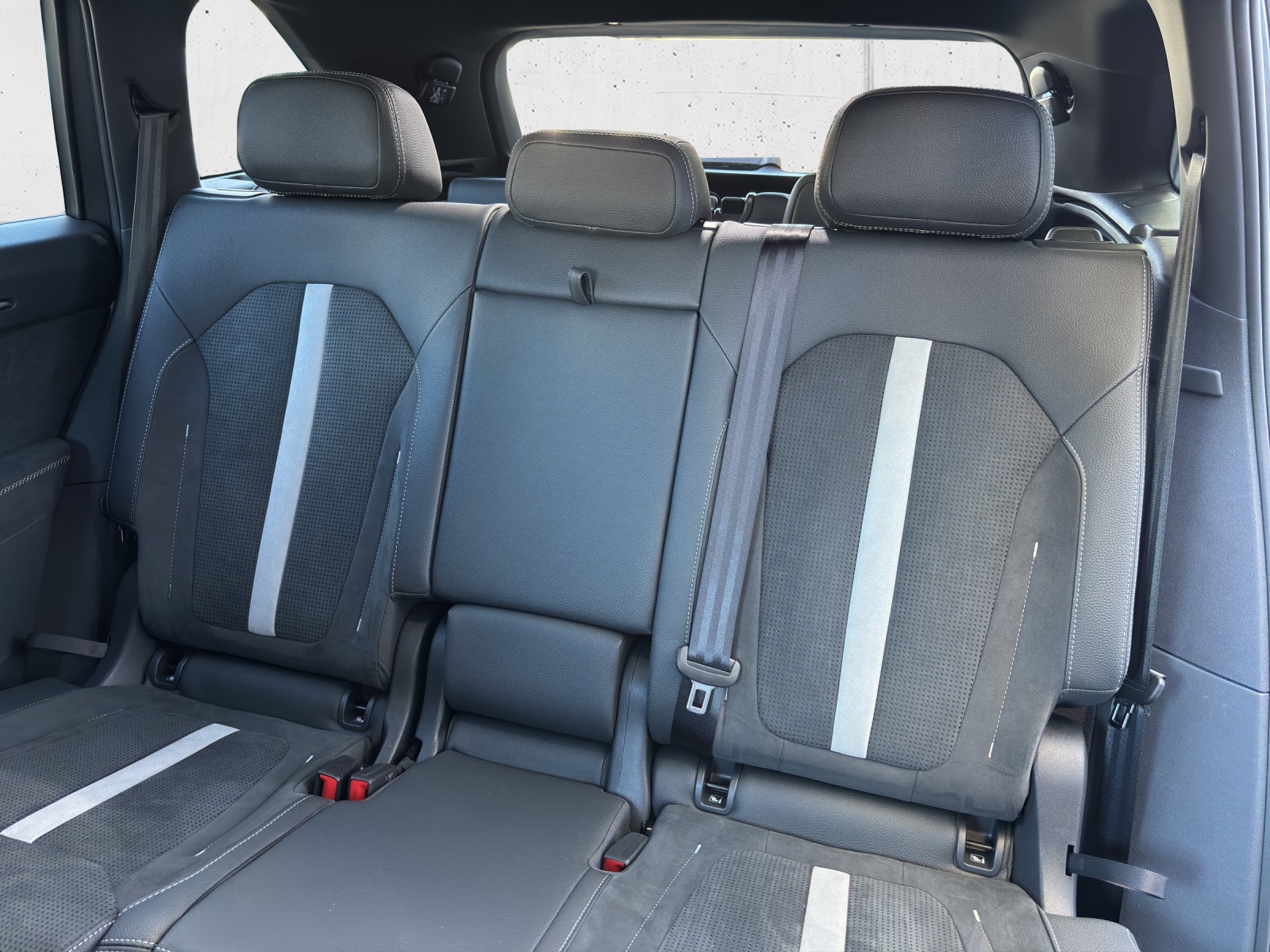 SKODA New New Kodiaq 2.0 TDI Sportline 4x4 7 Sitzer mit AHK & elektrisch einstellbare Vordersitze mit Memoryfunktion-image-26